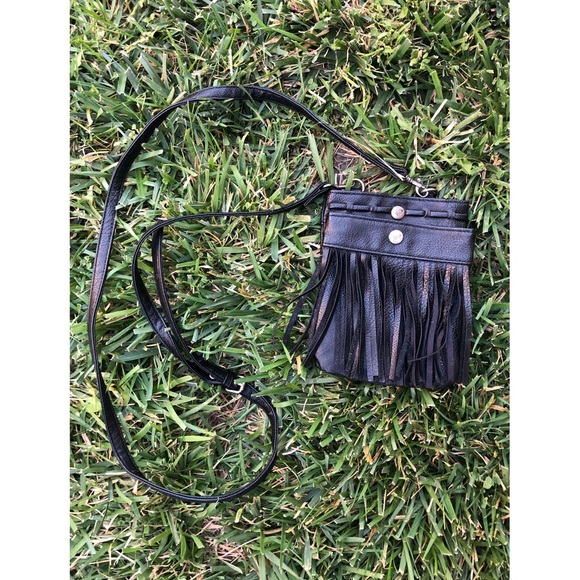 ROXY fringe Crossbody - Picture 3 of 16